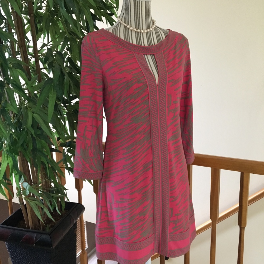 BCBG Maxazria Keyhole Dress Size Small - Picture 5 of 9